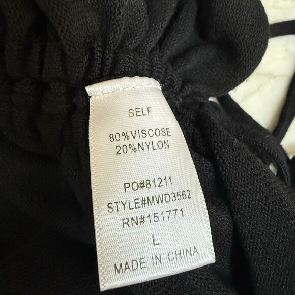 Le Lis black Sweater Dress Ruched sides Cozy size L - Picture 6 of 7